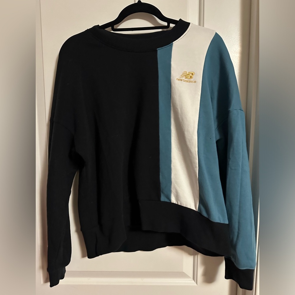 Large New Balance sweat shirt.